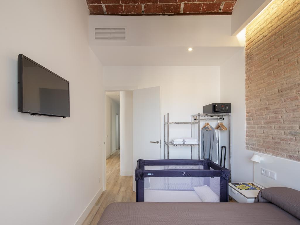 Hotel Sagrada Familia Apartments — Fotos 1